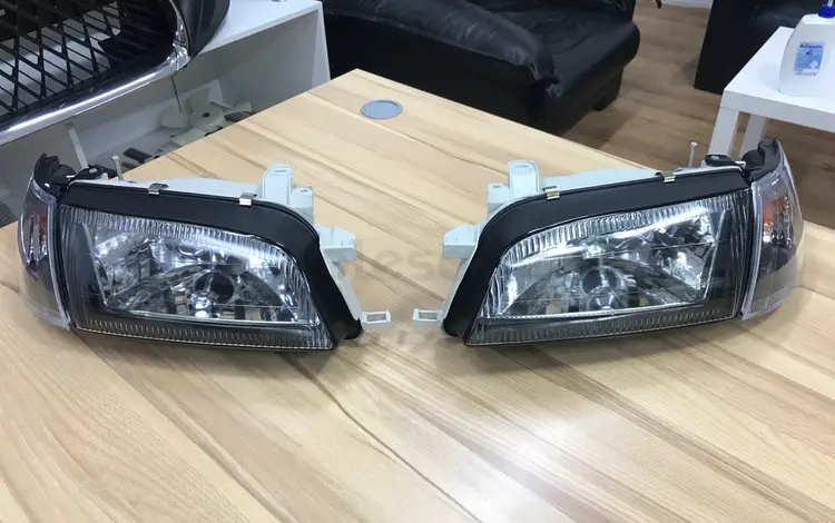 Фарa для Toyota Carina E 92-96 за 50 000 тг. в Астана