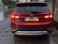 Hyundai Santa Fe 2018 года за 12 000 000 тг. в Талдыкорган