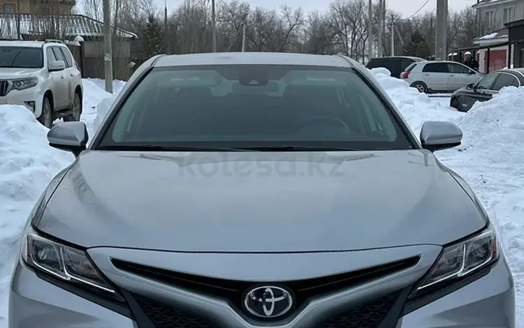 Toyota Camry 2018 годаfor10 000 000 тг. в Актобе