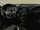 Volkswagen Polo 2021 года за 7 700 000 тг. в Актобе