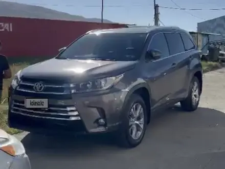 Toyota Highlander 2014 года за 13 000 000 тг. в Атырау – фото 2