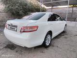 Toyota Camry 2011 годаүшін7 300 000 тг. в Шымкент – фото 2