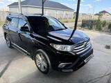 Toyota Highlander 2014 годаүшін11 300 000 тг. в Тараз