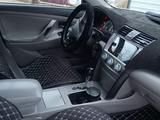 Toyota Camry 2007 годаfor4 800 000 тг. в Актау – фото 3