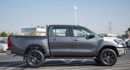 Toyota Hilux Prestige 2025 года за 21 000 000 тг. в Семей – фото 5
