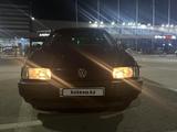 Volkswagen Passat 1990 годаfor1 300 000 тг. в Актобе