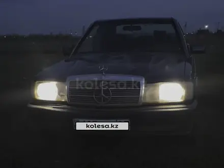 Mercedes-Benz E 200 1994 года за 1 100 000 тг. в Уральск