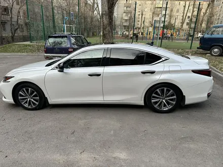 Lexus ES 250 2019 года за 22 500 000 тг. в Алматы – фото 9