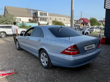 Mercedes-Benz S 320 2000 года за 3 500 000 тг. в Астана – фото 29