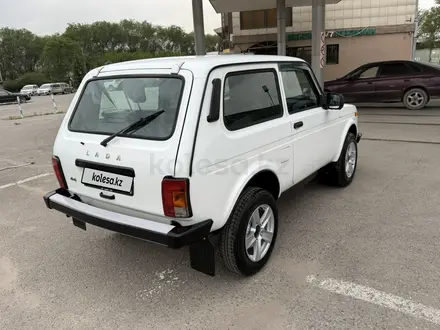 ВАЗ (Lada) Lada 2121 2021 года за 5 580 000 тг. в Алматы – фото 7