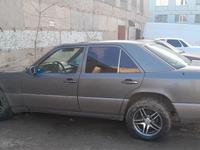 Mercedes-Benz E 200 1993 года за 1 500 000 тг. в Жезказган