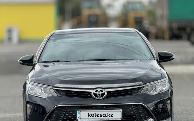 Toyota Camry 2017 годаүшін15 500 000 тг. в Семей