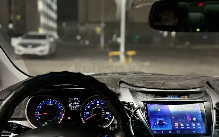 Hyundai Elantra 2015 года за 3 500 000 тг. в Актау
