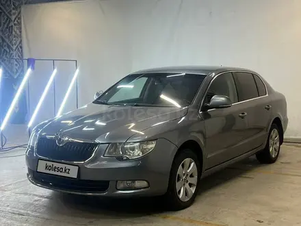 Skoda Superb 2011 года за 4 300 000 тг. в Астана – фото 4