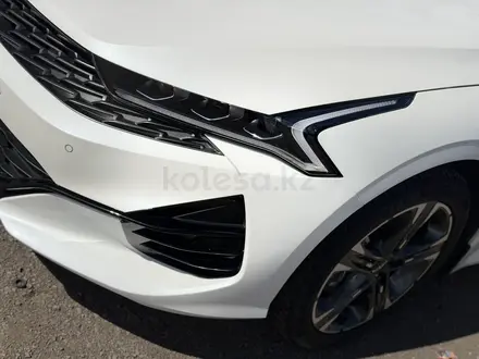 Kia K5 2023 года за 13 300 000 тг. в Караганда – фото 9