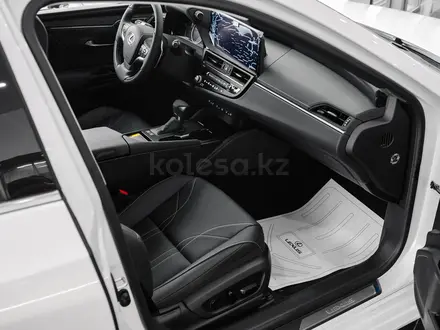 Lexus ES 250 Progressive 2023 годаүшін36 713 000 тг. в Астана – фото 9