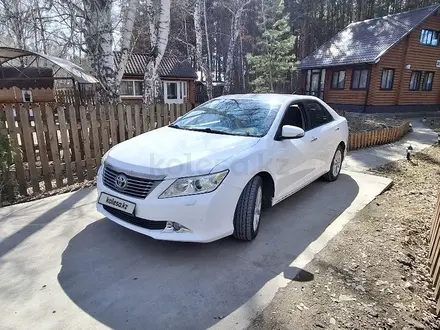 Toyota Camry 2013 года за 8 999 999 тг. в Петропавловск – фото 2