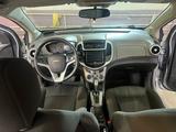 Chevrolet Aveo 2018 года за 5 300 000 тг. в Алматы – фото 2