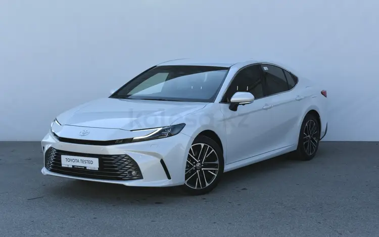 Toyota Camry Luxe 2025 года за 21 000 000 тг. в Атырау