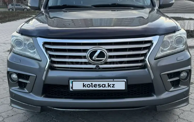 Lexus LX 570 2014 годаүшін18 000 000 тг. в Атырау