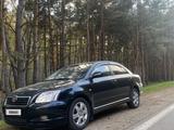 Toyota Avensis 2004 годаүшін3 800 000 тг. в Петропавловск