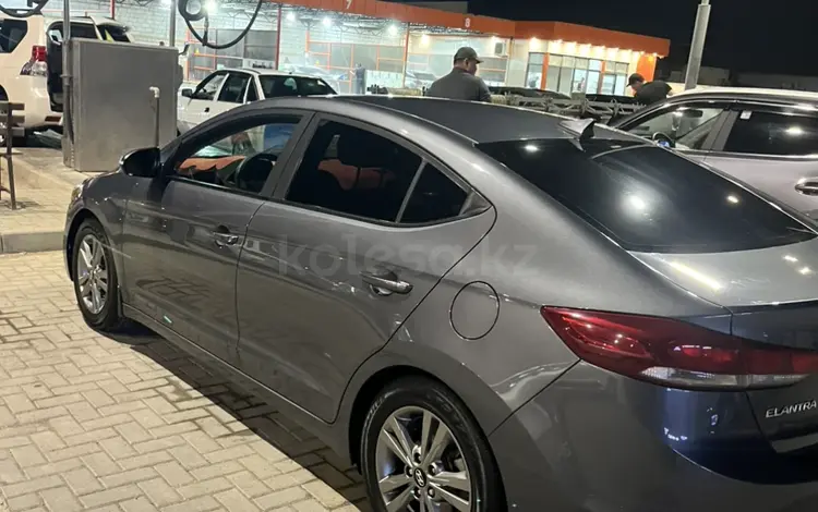Hyundai Elantra 2017 года за 4 500 000 тг. в Актау