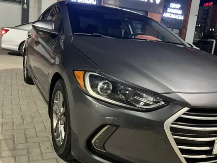Hyundai Elantra 2017 года за 4 500 000 тг. в Актау – фото 16