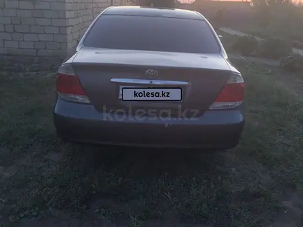 Toyota Camry 2005 года за 4 500 000 тг. в Уральск – фото 11
