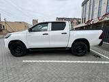 Toyota Hilux 2021 года за 17 500 000 тг. в Атырау – фото 2