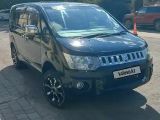 Mitsubishi Delica