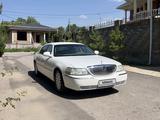 Lincoln Town Car 2004 года за 7 000 000 тг. в Алматы – фото 4