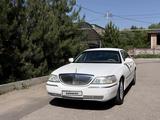 Lincoln Town Car 2004 года за 7 000 000 тг. в Алматы – фото 5