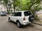 Toyota RAV4 1996 года за 2 500 000 тг. в Алматы – фото 2