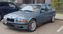 BMW 318 1997 года за 1 000 000 тг. в Астана – фото 2