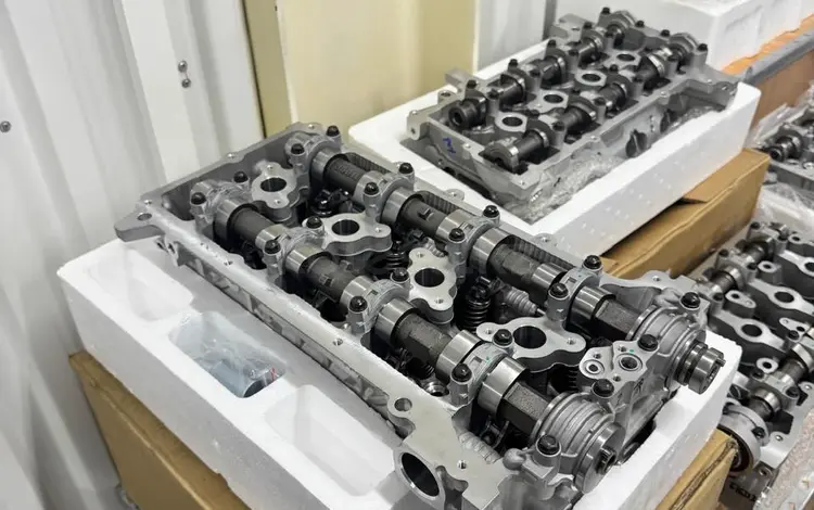 ГБЦ новая в сборе Тойота Прадо 2TR-FE 2.7 2AZ-FE 4Y за 300 000 тг. в Астана