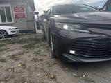 Toyota Camry 2019 годаүшін12 300 000 тг. в Семей – фото 4