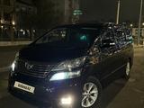 Toyota Vellfire 2009 годаfor7 200 000 тг. в Атырау – фото 2