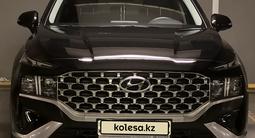 Hyundai Santa Fe 2022 годаfor17 200 000 тг. в Алматы