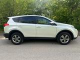 Toyota RAV4 2015 годаүшін11 200 000 тг. в Алматы – фото 4