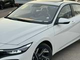 Hyundai Elantra 2024 годаүшін8 650 000 тг. в Алматы