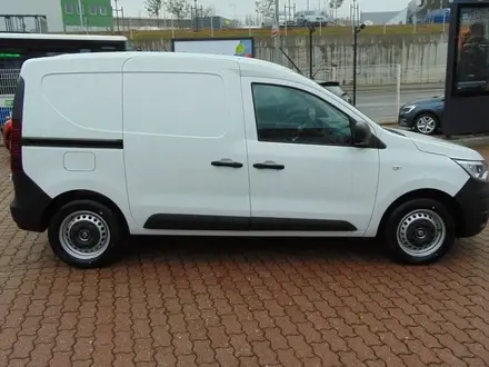 Renault Kangoo 2023 года за 13 900 000 тг. в Алматы – фото 61