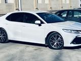 Toyota Camry 2021 годаүшін18 500 000 тг. в Кызылорда – фото 2