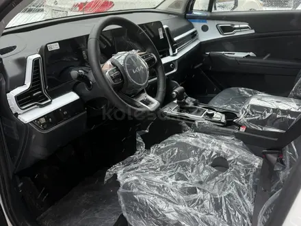 Kia Sportage 2025 года за 15 850 000 тг. в Алматы – фото 2