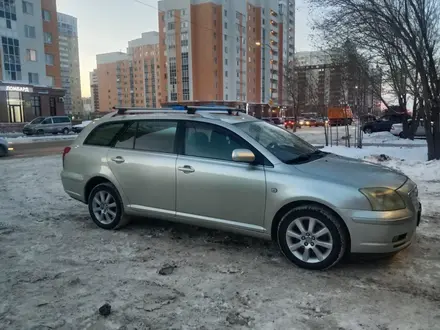 Toyota Avensis 2004 года за 4 700 000 тг. в Астана – фото 3