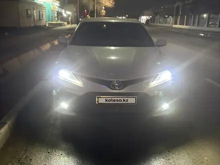 Toyota Camry 2021 года за 15 000 000 тг. в Кызылорда – фото 4