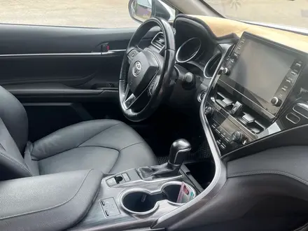 Toyota Camry 2021 года за 15 000 000 тг. в Кызылорда – фото 13