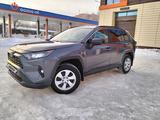 Toyota RAV4 2020 годаfor15 500 000 тг. в Актобе – фото 2