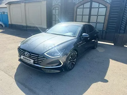 Hyundai Sonata 2021 года за 11 500 000 тг. в Алматы – фото 4