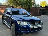 Volkswagen Touareg 2007 года за 6 800 000 тг. в Алматы – фото 4
