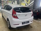 Hyundai Solaris 2015 года за 3 800 000 тг. в Тараз – фото 4
